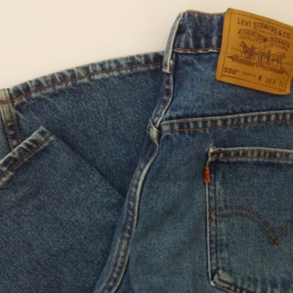 Levi Men's 550 38 x 32 vintage orange tab jeans